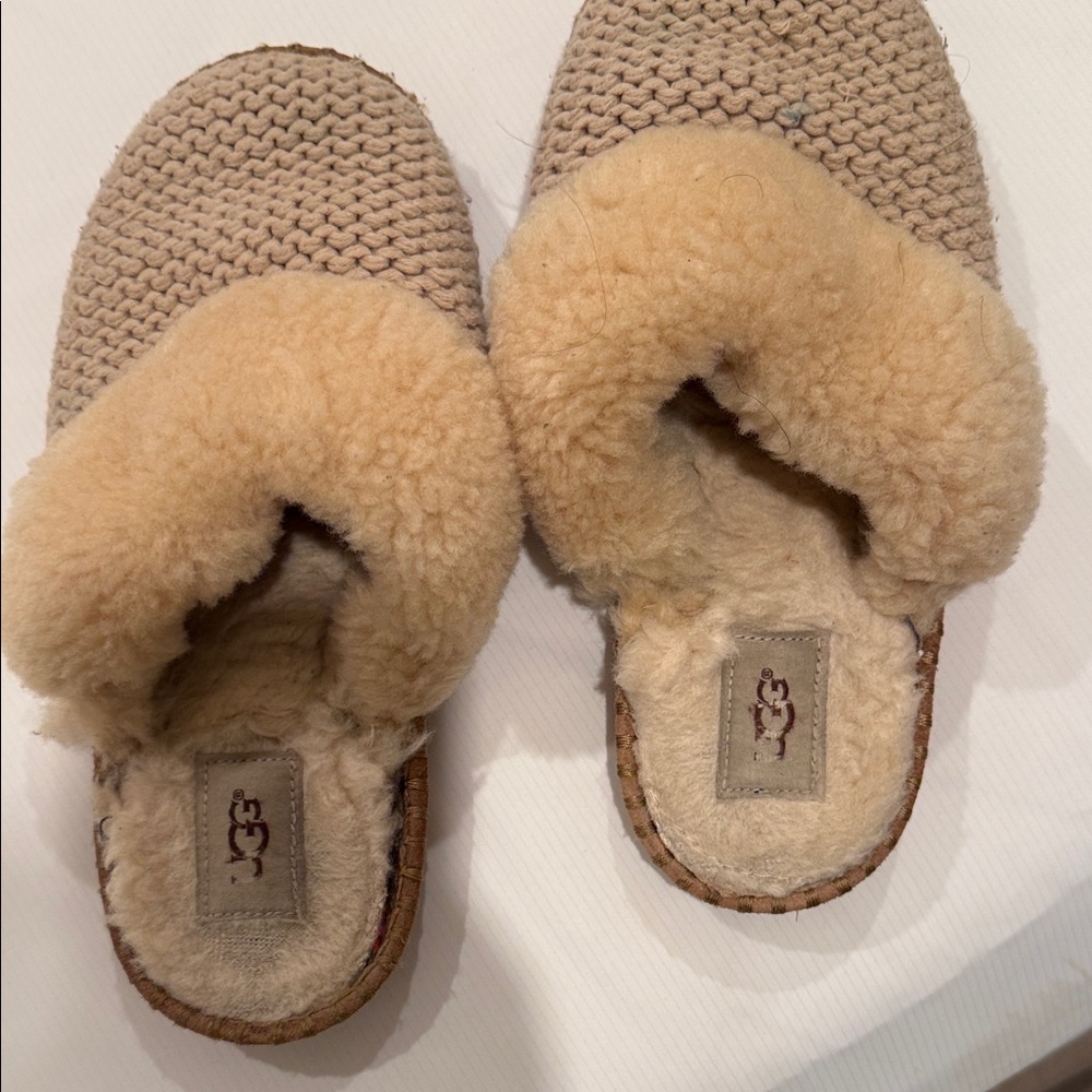 UGG Tan Knit Slippers with Shearling Lining